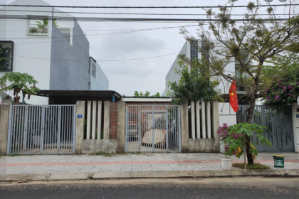 BÁN ĐẤT VŨ ĐÌNH LIÊN - ĐƯỜNG THÔNG THẲNG RA VÕ CHÍ CÔNG- LÔ ĐẤT SẠCH ĐẸP KHÔNG VƯỚNG CỐNG TRỤ BÁN ĐẤT VŨ ĐÌNH LIÊN - ĐƯỜNG THÔNG THẲNG RA VÕ CHÍ CÔNG- LÔ ĐẤT SẠCH ĐẸP KHÔNG VƯỚNG CỐNG TRỤ