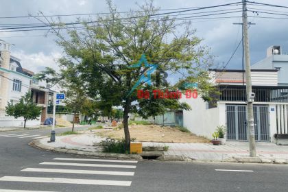 Bán 2 mặt tiền đường Lê Sỹ - Nguyễn Thị Sáu - Hòa Xuân - Đà Nẵng Bán 2 mặt tiền đường Lê Sỹ - Nguyễn Thị Sáu - Hòa Xuân - Đà Nẵng