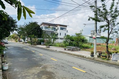 Biệt thự vêt cây xanh 2mt đường BÙI THIỆN NGỘ - Hòa Xuân - Đà Nẵng Biệt thự vêt cây xanh 2mt đường BÙI THIỆN NGỘ - Hòa Xuân - Đà Nẵng