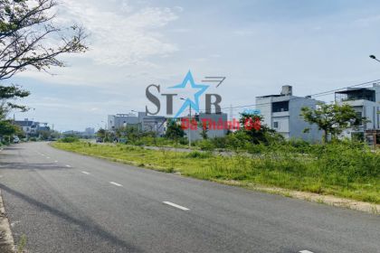 Tôi cần bán Lô đất Đường Diên Hồng - Trục Đường 2 làn Siêu Hót - Hòa Xuân- TP Đà Nẵng 5.2 tỷ Tôi cần bán Lô đất Đường Diên Hồng - Trục Đường 2 làn Siêu Hót - Hòa Xuân- TP Đà Nẵng 5.2 tỷ