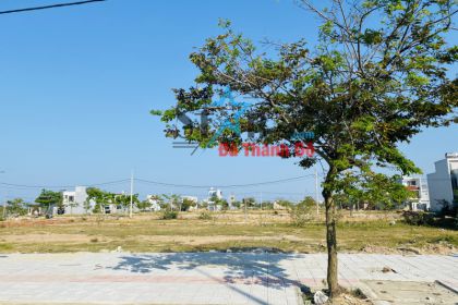 TÔI CẦN BÁN LÔ ĐẤT NAM HÒA XUÂN ĐƯỜNG 10M5 THÔNG DÀI-NGŨ HÀNH SƠN TÔI CẦN BÁN LÔ ĐẤT NAM HÒA XUÂN ĐƯỜNG 10M5 THÔNG DÀI-NGŨ HÀNH SƠN