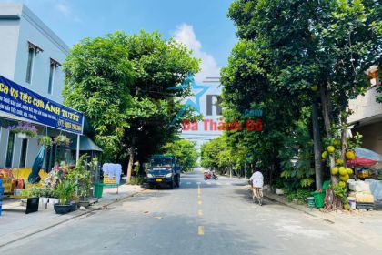 Cần chuyển nhượng lô đất đường Khương Hữu Dụng - Đường thông - Hòa Xuân Cần chuyển nhượng lô đất đường Khương Hữu Dụng - Đường thông - Hòa Xuân