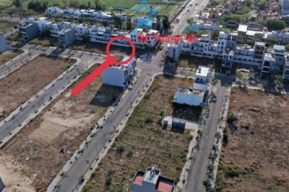 CẦN BAN LÔ ĐẤT FPT ĐÀ NẴNG ĐỐI LƯNG SHOPHOUSE - GIÁ 3 TỶ 050 CẦN BAN LÔ ĐẤT FPT ĐÀ NẴNG ĐỐI LƯNG SHOPHOUSE - GIÁ 3 TỶ 050