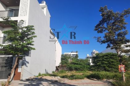 BÁN 2 LÔ LIỀN KỀ ĐƯỜNG CHẾ VIẾT TẤN, ĐƯỜNG THÔNG RA ĐƯỜNG LỚN NGUYỄN PHƯỚC LAN BÁN 2 LÔ LIỀN KỀ ĐƯỜNG CHẾ VIẾT TẤN, ĐƯỜNG THÔNG RA ĐƯỜNG LỚN NGUYỄN PHƯỚC LAN