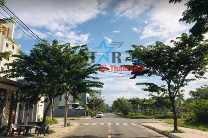 BÁN ĐẤT ĐƯỜNG TRUNG LƯƠNG 11-- KHU VỰC ĐẢO VIP - HÒA XUÂN- 4.55 tỷ ĐỐI DIỆN TRƯỜNG BÁN ĐẤT ĐƯỜNG TRUNG LƯƠNG 11-- KHU VỰC ĐẢO VIP - HÒA XUÂN- 4.55 tỷ ĐỐI DIỆN TRƯỜNG