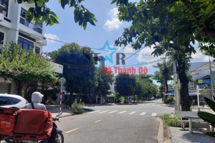 Bán lô đất đường NGÔ HUY DIỄN, sát góc đường thông Chế Viết Tấn, vị trí siêu đẹp Bán lô đất đường NGÔ HUY DIỄN, sát góc đường thông Chế Viết Tấn, vị trí siêu đẹp