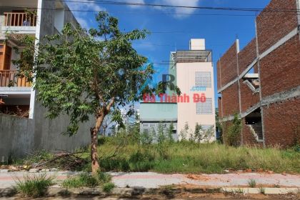 Bán lô đất đảo vip đường Trung Lương 12, Hòa Xuân, Cẩm Lệ, Đà Nẵng. Bán lô đất đảo vip đường Trung Lương 12, Hòa Xuân, Cẩm Lệ, Đà Nẵng.