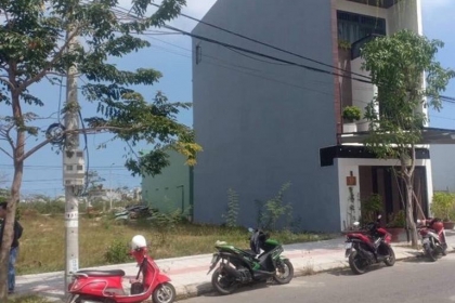 Bán đất lô đất đường Mạc Đăng Dung - Hòa Xuân - ĐỐI DIỆN CÔNG VIÊN GIÁ RẺ Bán đất lô đất đường Mạc Đăng Dung - Hòa Xuân - ĐỐI DIỆN CÔNG VIÊN GIÁ RẺ