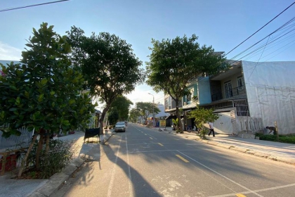 Bán lô đất đường thanh lương 5 đối diện công viên song song đường Mai Chí Thọ Bán lô đất đường thanh lương 5 đối diện công viên song song đường Mai Chí Thọ