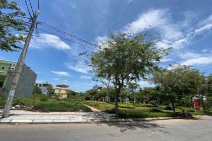 Bán đất 2 mặt tiền Lê Văn Quý và An Đồn 5 sát Phạm Văn Đồng Bán đất 2 mặt tiền Lê Văn Quý và An Đồn 5 sát Phạm Văn Đồng