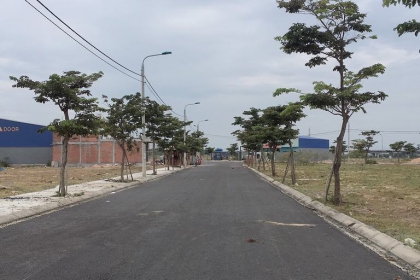 CHÀO VÀI LÔ ĐẤT NAM HÒA XUÂN ĐƯỜNG 7M5 SIÊU ĐẸP LH CC 0934810516 XEM ĐẤT CHÀO VÀI LÔ ĐẤT NAM HÒA XUÂN ĐƯỜNG 7M5 SIÊU ĐẸP LH CC 0934810516 XEM ĐẤT