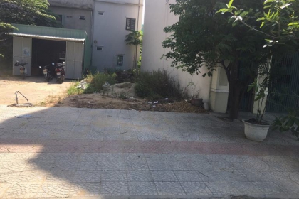 CHÍNH CHỦ GỞI BÁN LÔ ĐẤT ĐƯỜNG VÕ AN NINH - B1.1 LÔ 41 - HÒA XUÂN - CẨM LỆ . CHÍNH CHỦ GỞI BÁN LÔ ĐẤT ĐƯỜNG VÕ AN NINH - B1.1 LÔ 41 - HÒA XUÂN - CẨM LỆ .