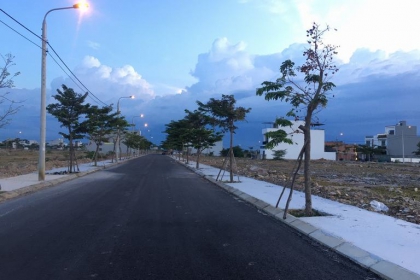 NAM HÒA XUÂN - B2.53 LÔ ĐÔNG NAM GIÁ RẺ LH CHUNG 0934810516 NAM HÒA XUÂN - B2.53 LÔ ĐÔNG NAM GIÁ RẺ LH CHUNG 0934810516