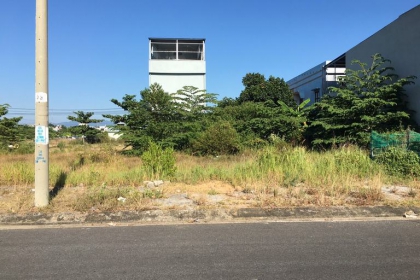 BÁN GẤP LÔ ĐẤT ĐƯỜNG PHAN KHÔI , 7M5 , HƯỚNG ĐÔNG GIÁ SIÊU RẺ THUỘC PHƯỜNG HÒA XUÂN - CẨM LỆ. BÁN GẤP LÔ ĐẤT ĐƯỜNG PHAN KHÔI , 7M5 , HƯỚNG ĐÔNG GIÁ SIÊU RẺ THUỘC PHƯỜNG HÒA XUÂN - CẨM LỆ.