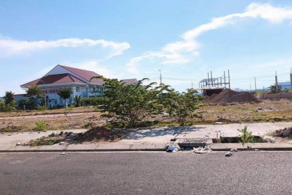 Chính chủ cần tiền bán gấp lô đất Hòa Quý, Đường 7m5, thuộc khu Võ Chí Công Nối Dài, giá đâu tư Chính chủ cần tiền bán gấp lô đất Hòa Quý, Đường 7m5, thuộc khu Võ Chí Công Nối Dài, giá đâu tư