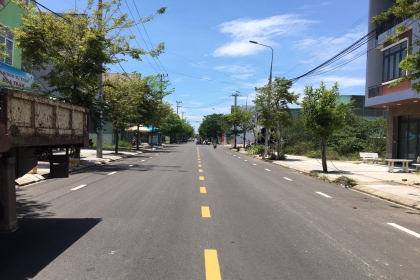 CHÍNH CHỦ GỞI BÁN LÔ ĐẤT ĐƯỜNG LÊ ẤM ( HXMR ) - HÒA XUÂN - CẨM LỆ LH CHUNG 0934810516 CHÍNH CHỦ GỞI BÁN LÔ ĐẤT ĐƯỜNG LÊ ẤM ( HXMR ) - HÒA XUÂN - CẨM LỆ LH CHUNG 0934810516