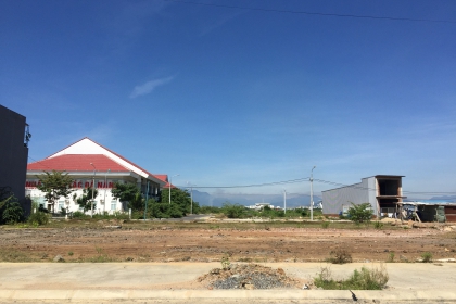 chủ gửi bán lô đất đường Liêm Lạc 3 block b2.7 khu Nam Cẩm Lệ, Hòa Xuân, Đà Nẵng chủ gửi bán lô đất đường Liêm Lạc 3 block b2.7 khu Nam Cẩm Lệ, Hòa Xuân, Đà Nẵng