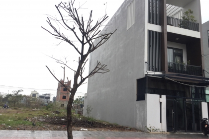 TÔI CẦN CHUYỂN LÔ ĐẤT ĐƯỜNG NGUYỄN HIẾN LÊ B1.72 LÔ 12 TÔI CẦN CHUYỂN LÔ ĐẤT ĐƯỜNG NGUYỄN HIẾN LÊ B1.72 LÔ 12