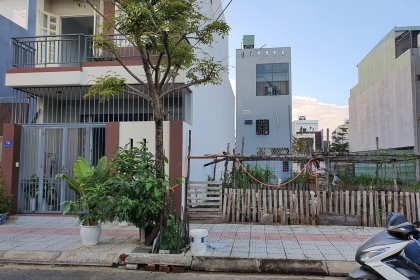 Bán đất đường Trần Kim Xuyến hướng Đông Bắc, Hoà Xuân, Cẩm Lệ, Đà Nẵng. Bán đất đường Trần Kim Xuyến hướng Đông Bắc, Hoà Xuân, Cẩm Lệ, Đà Nẵng.