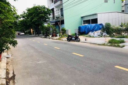 Bán lô đất sát CÔNG VIÊN Đường BÙI CÔNG TRỪNG Hòa Xuân Bán lô đất sát CÔNG VIÊN Đường BÙI CÔNG TRỪNG Hòa Xuân