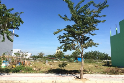 bán lô đất đường thái văn lung,sát cầu hòa xuân bán lô đất đường thái văn lung,sát cầu hòa xuân