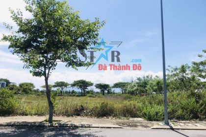 Cần Bán Đất FPT Diện Tích 144m2 - Giá 25 Triệu /m2 Cần Bán Đất FPT Diện Tích 144m2 - Giá 25 Triệu /m2