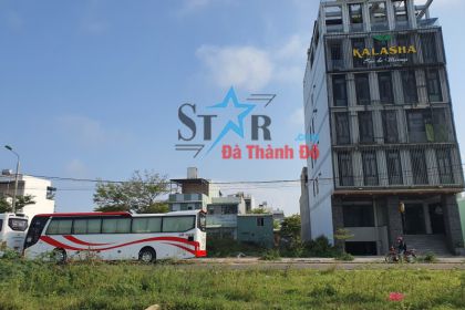 Diên Hồng đường 2 làn 33m ,em còn Vài lô nắm chủ Diên Hồng đường 2 làn 33m ,em còn Vài lô nắm chủ