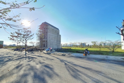 MAI CHÍ THỌ B1.120 LÔ 2 MAI CHÍ THỌ B1.120 LÔ 2