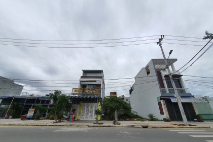 THÁI VĂN LUNG B1.129 LÔ 9 THÁI VĂN LUNG B1.129 LÔ 9