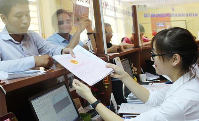 Thủ tục cấp sổ đỏ cho diện tích đất tăng thêm người dân làm thủ tục liên quan đến sổ hồng tại văn phòng đăng ký đất đai