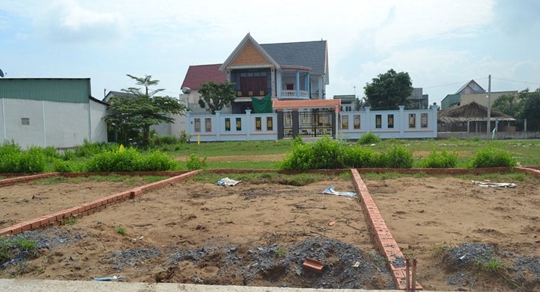 thủ tục hợp thửa đất Khu đất đã hợp thửa nằm bên đường