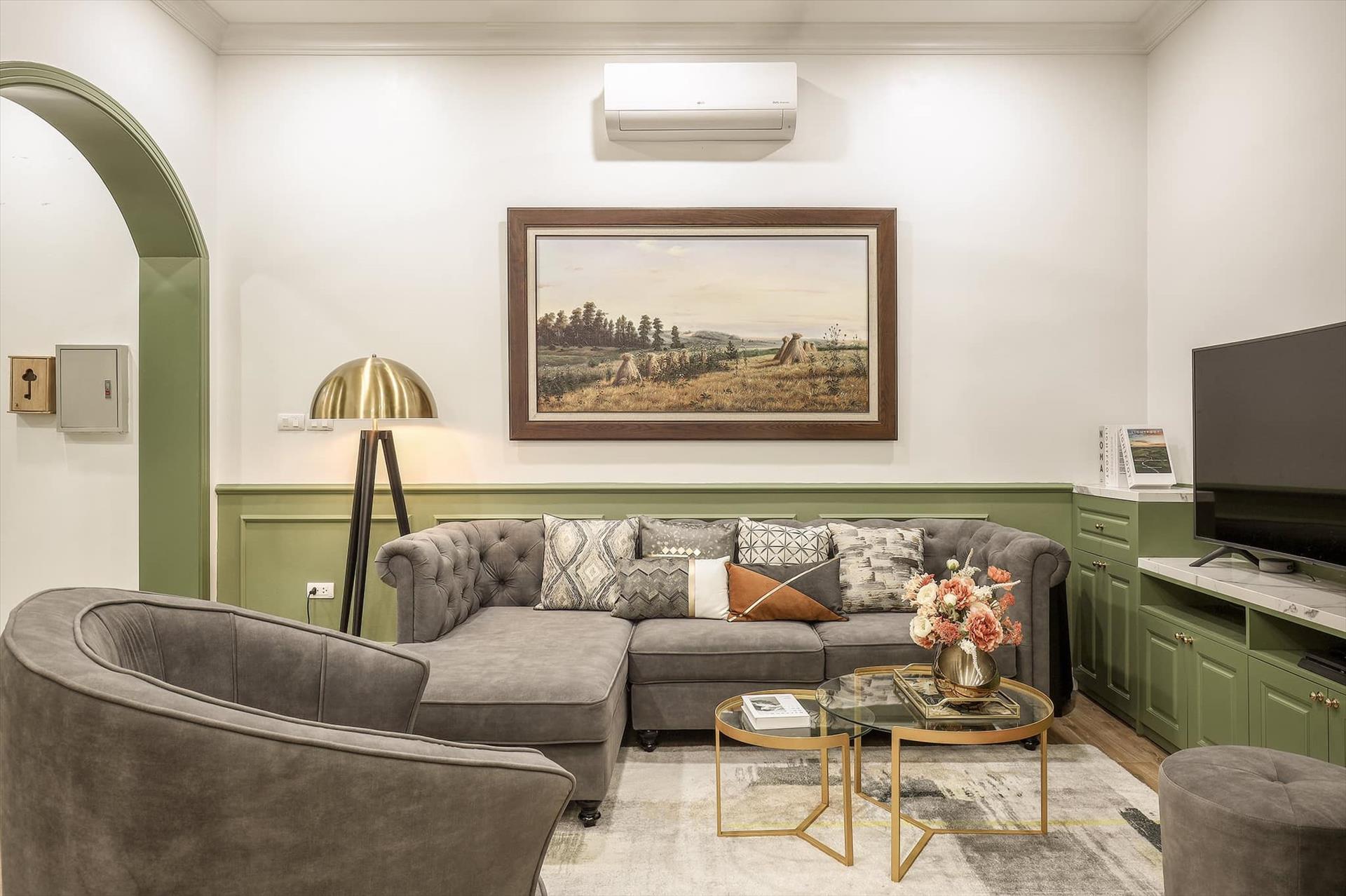 Màu xanh oliu có làm bạn xao xuyến?